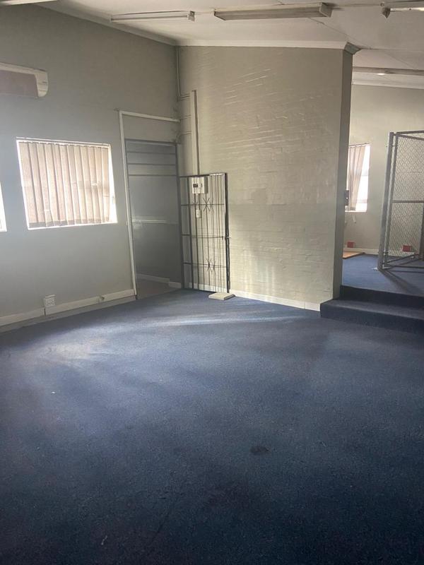 To Let commercial Property for Rent in Mill Park Eastern Cape